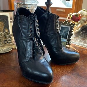 Barbara Bui Genuine Leather Black Lace Up Ankle Boots